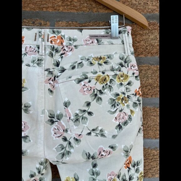 Citizens of Humanity Jeans - "Mandy" 28 - Picture 8 of 14